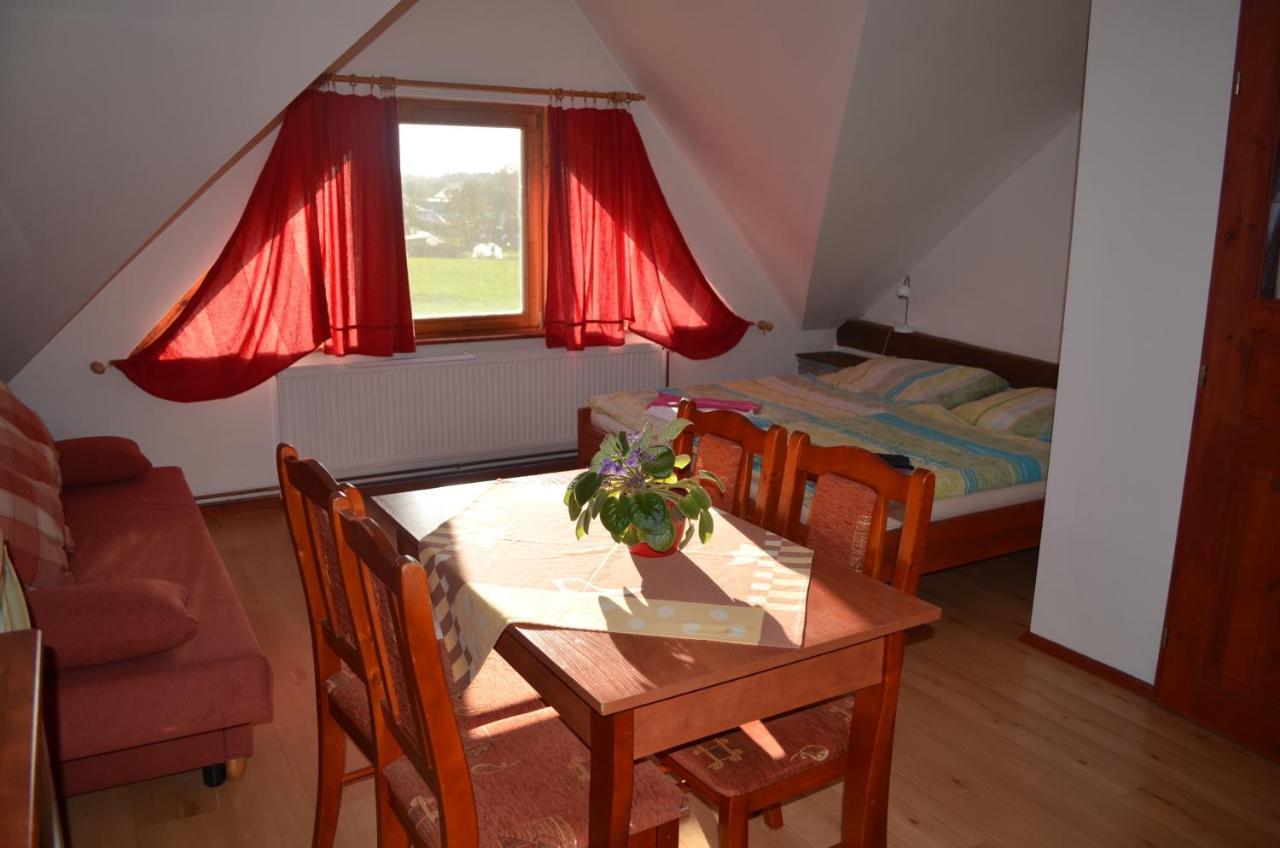 Hotel Famozclub Bakov nad Jizerou Esterno foto